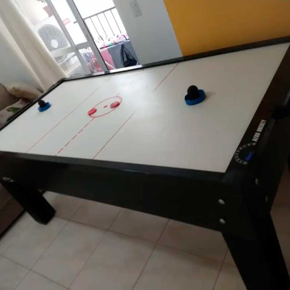 areo hockey Anime Brinque