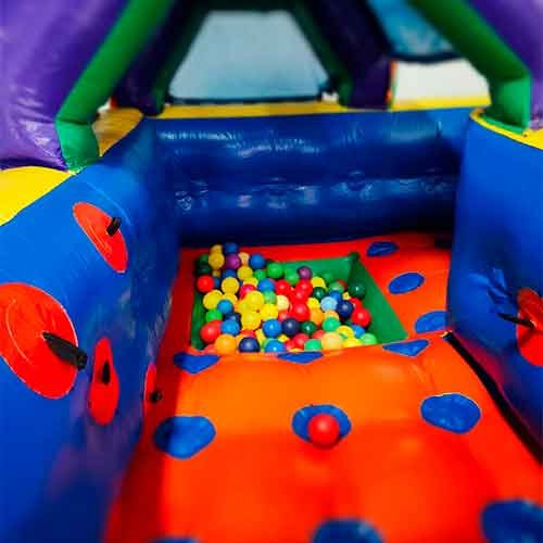 mini circuito anime brinque